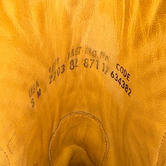 Corral Boots Distressed Brown Nubuck
Leather Cowgirl - Picture 6 of 6